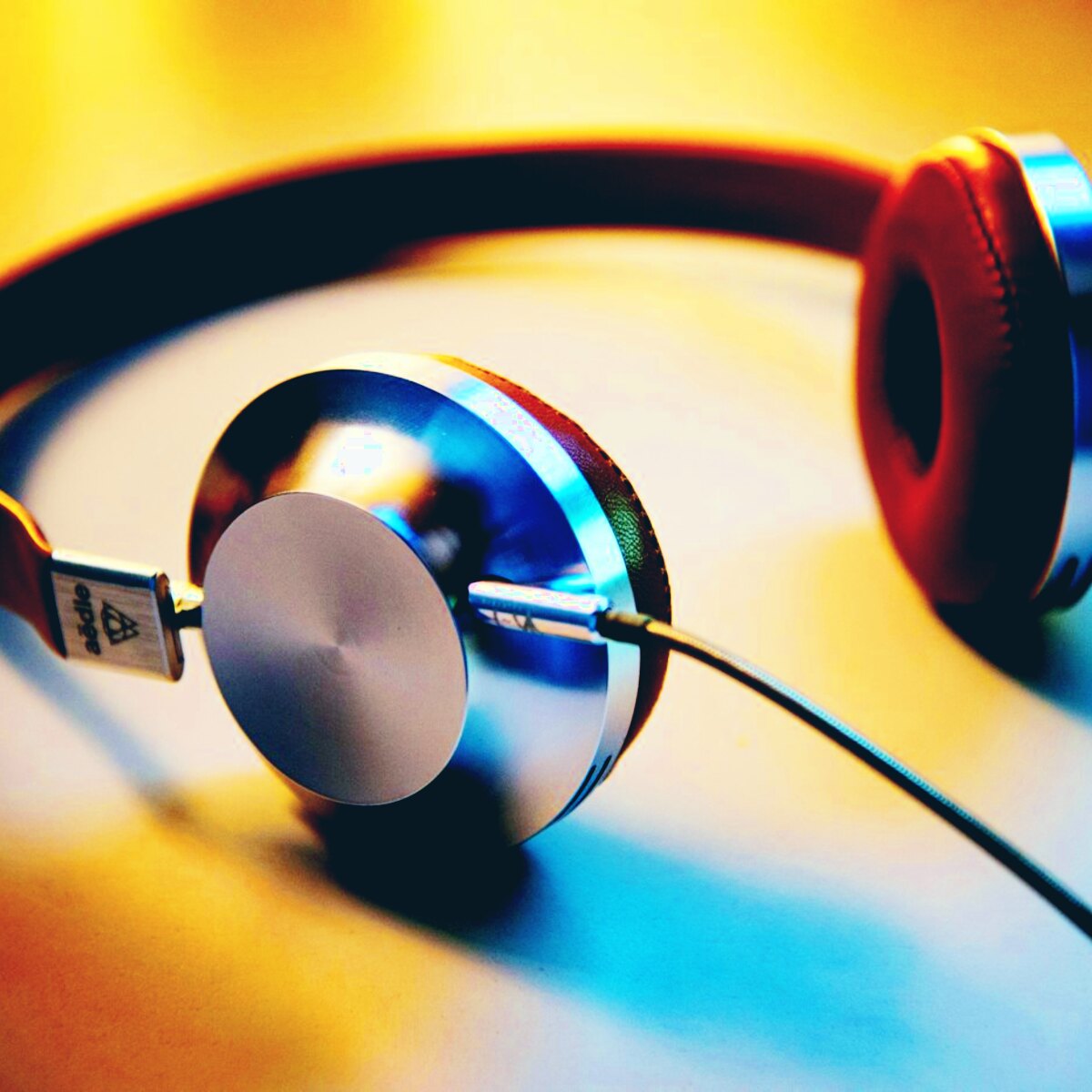 Headphones Soft Cyan Case