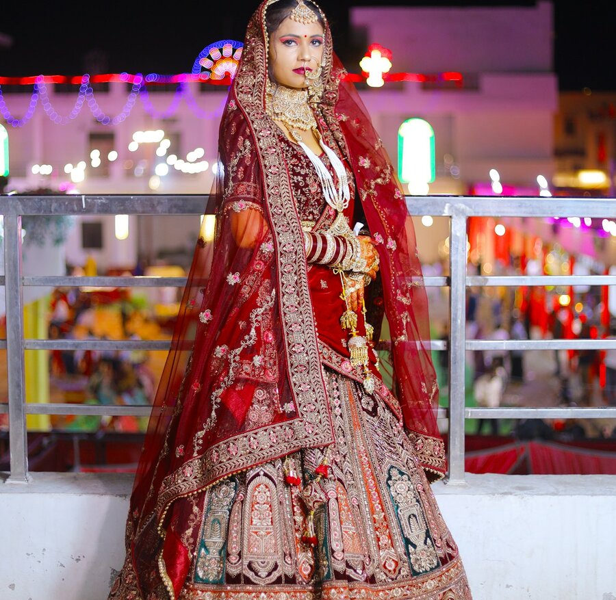 Sheer Zari Dupatta Scarf