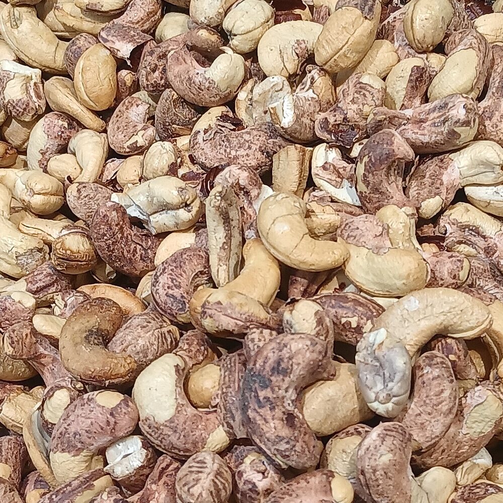 Pepper Garlic Cashews